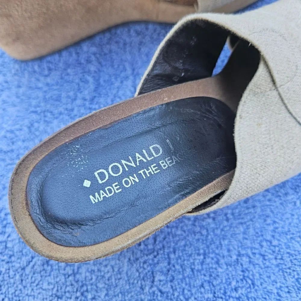 Donal J Pliner wedge sandals - Picture 5 of 8